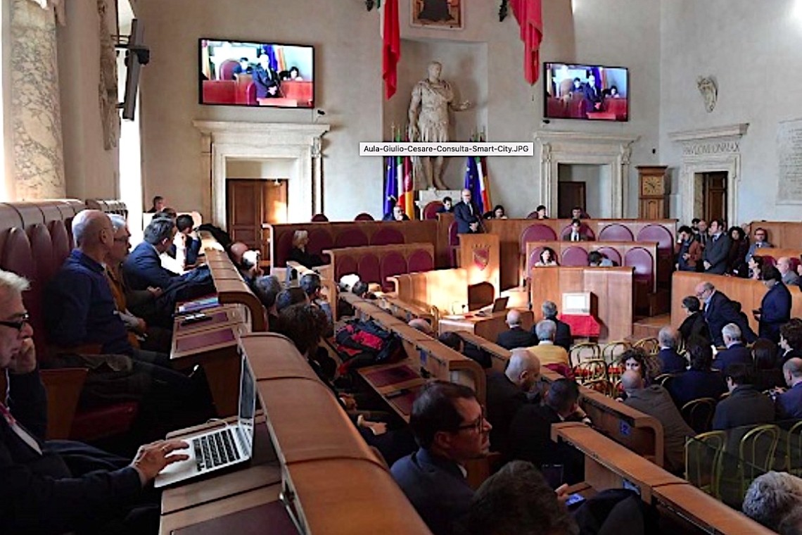 Consulta Smart City Lab nell'aula Giulio Cesare a Roma